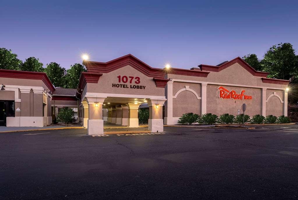 Hometowne Studios By Red Roof Bordentown - Mcguire Afb Exterior foto